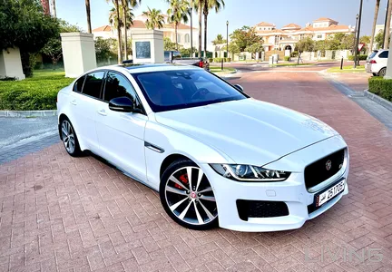 Jaguar XE S 2016